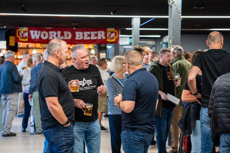 DerbyCAMRABeerFestivalatMoMSeptember2025-Pictoriapictures.com-29