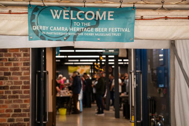 DerbyCAMRABeerFestivalatMoMSeptember2025-Pictoriapictures.com-5