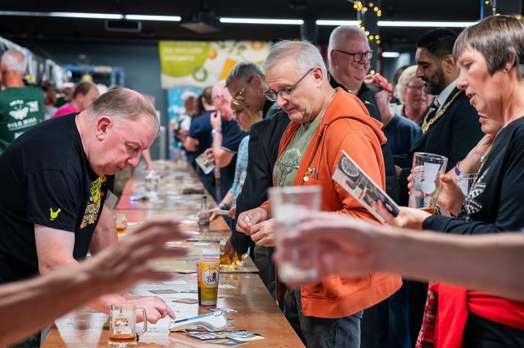 DerbyCAMRABeerFestivalatMoMSeptember2025-Pictoriapictures.com-8